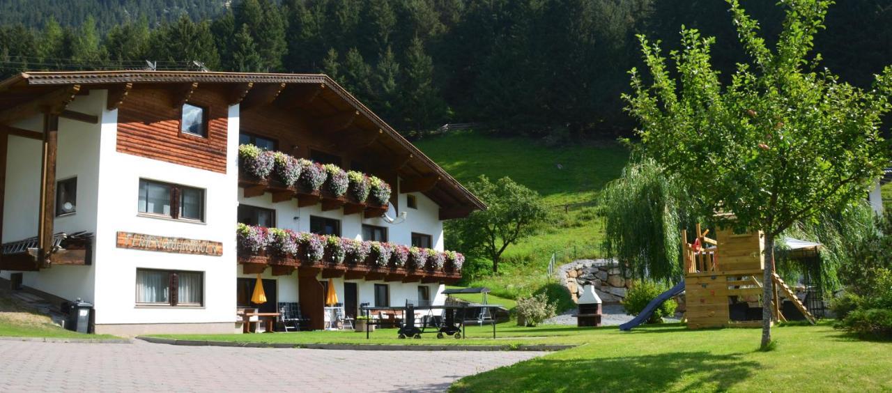 Pitztal Ferienwohnungen Sankt Leonhard im Pitztal Luaran gambar